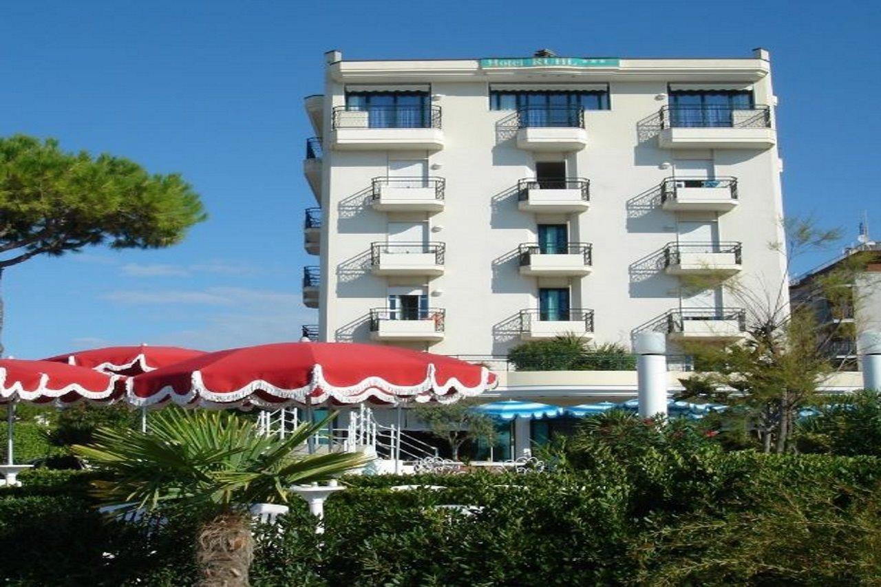 Ruhl Beach Hotel & Suites リド・ディ・イエゾロ エクステリア 写真